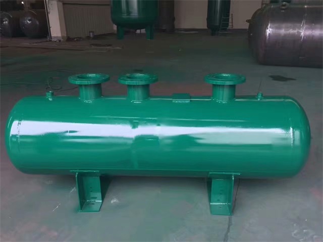1679991473376569.jpeg 清镇清镇清镇蒸汽分气缸1.jpeg